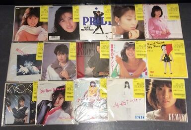 12/2(金) 全て見本盤 80年代日本のポップスのシングル盤が400枚入荷