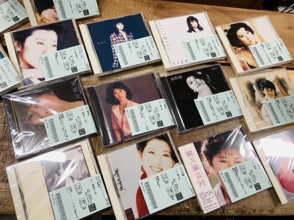 台湾ポップ 音楽アルバムCD まとめ売り ケース無し アジア 中華 K-POP ASIA】-中古CD- 香港、タイ、韓国ポップス中心にアジアの中古CDが140点