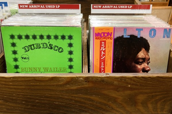 Zan Lyons 「desolate」 レコード Zan Lyons 「desolate」 レコード Zan Lyons 「desolate」 レコード