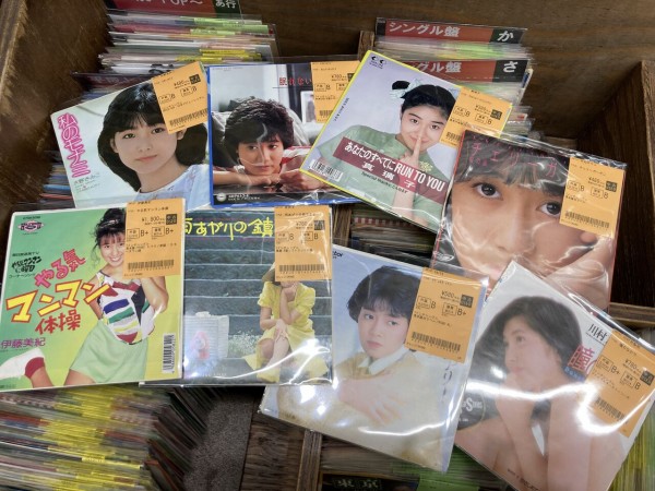 2026年1月17日(土) 新着中古品入荷情報 7インチレコード🌈270点