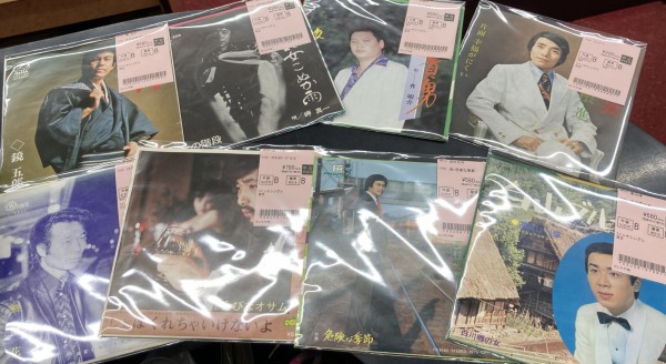 2026年3月7日(土) 新着中古品入荷情報② 7インチレコード300点以上入荷