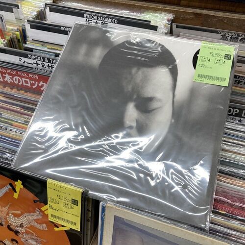 a+u2012年3月号 2026年1月12日(月) 新着中古品入荷情報 LP 300点以上入荷いたしました