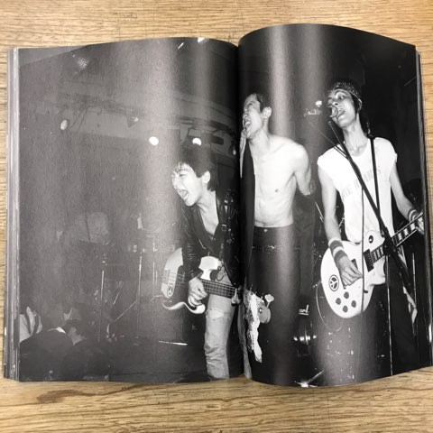 写真集「underground GIG 東京 1978-1987」佐藤ジン 入荷