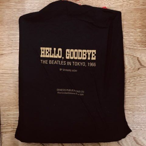 サイン入！浅井慎平撮影 ビートルズ写真集『HELLO,GOODBYE』(GENESIS出版) : ディスクユニオンシネマ館・ブックユニオン新宿