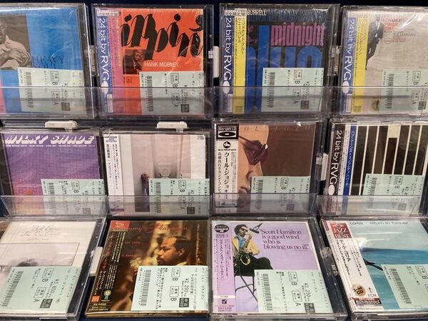 ☆オンラインショップ出品☆2/24 (火) 新着中古CD出品情報