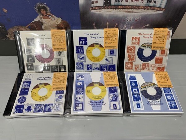 コンプリート・モータウン・シングルス　全14シリーズセット　CD＋LP Amazon.co.jp: Complete Motown Singles 7: 1967: ミュージック