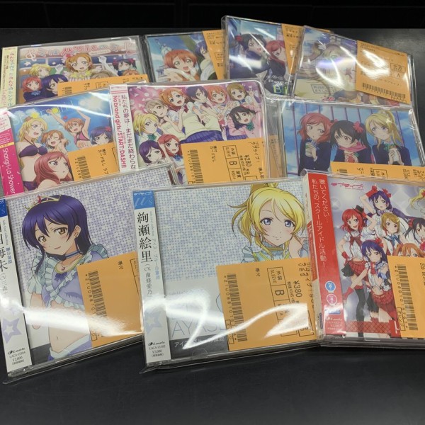 ラブライブ!μ's ・けいおん!放課後ティータイムCDまとまって入荷！12