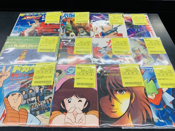 中古新入荷!!8㎝短冊『カードキャプターさくら』『幽遊白書』や7