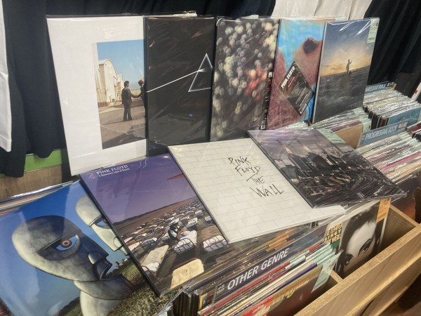 中古レコード】新鋭系や近年盤で約40枚店頭出しいたしました♪(2026.7