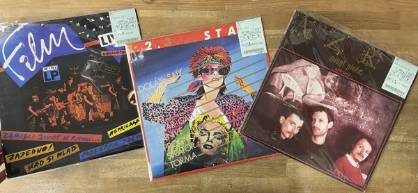 プラスチックスとちょっとだけ珍しいニューウェイヴのレコード