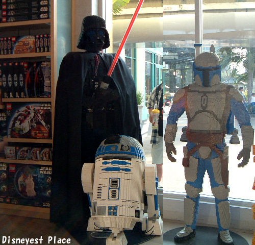 アナハイム旅行03年6月 ８ Disneyest Place