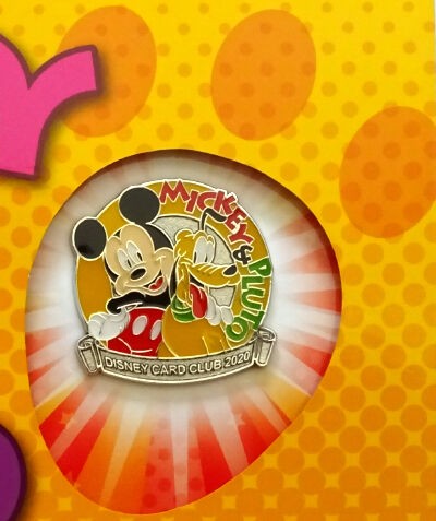 休止予定とピンバッチ Disneyest Place