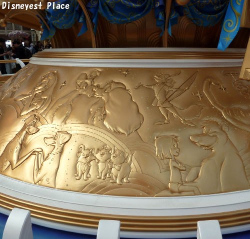 映画 101匹わんちゃん 公開記念日 Disneyest Place