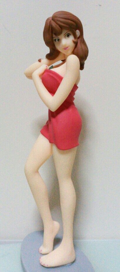 ルパン三世 魔術師パイカル 1971vs2002 峰不二子フィギュア付き