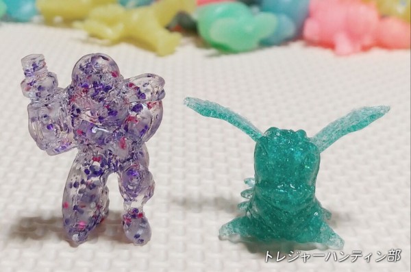 纏め開封&複製日記 ファミコンチョコ メトロイド ギガ パーツ 蓄光