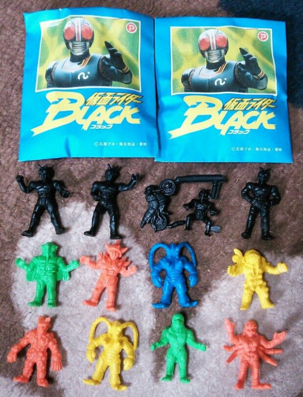 仮面ライダーBLACK 連続当消しゴム　28種類　丸越　消しゴム 仮面ライダーBLACK 連続当消しゴム 28種類 丸越 消しゴム - メルカリ