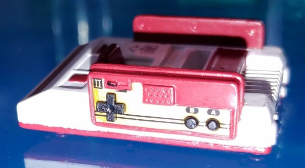 Nintendo ファミコン&カセットインボックスセット フィギュア