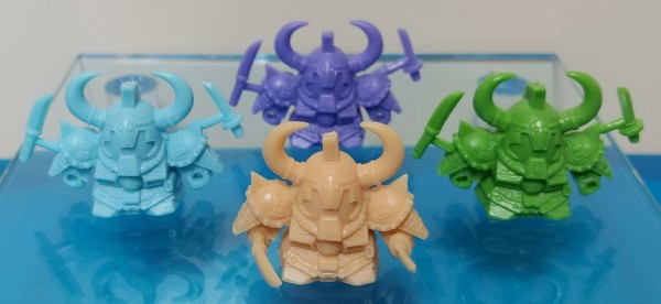 MAX80%OFF／セール開催中 後半弾の変な色 ガン消し SDガンダム レアカラー 金色 クリア コミック・アニメ