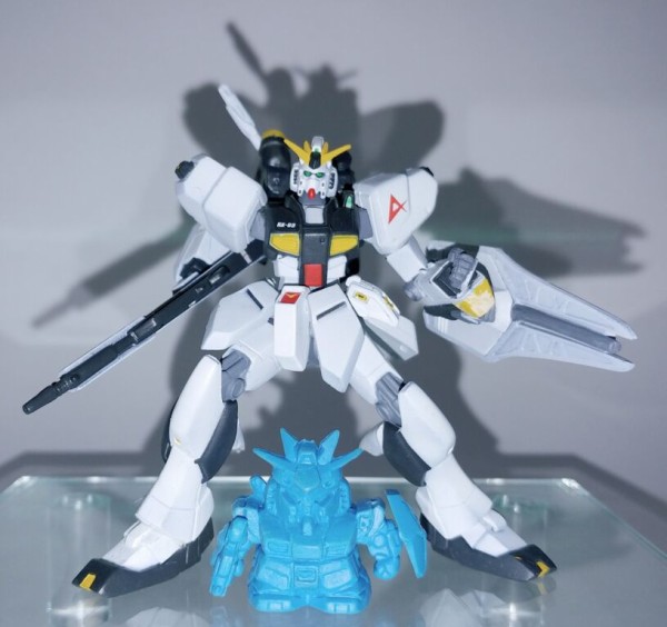 GUNDAM Ultimate Operation ニューガンダム フィギュア 食玩 ガンダム