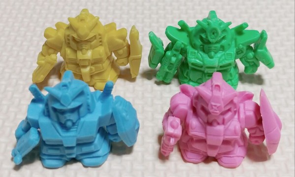 2022年最初の纏め開封日記 SDガンダム ガン消し 消しゴム レアカラー