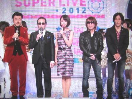 Mステ2012/12/21 B'zは「イチブトゼンブ」と「愛のバクダン
