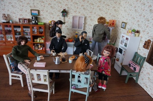 そんなこんなで同居 ドールの小さな日常 そんなこんなで同居 ドールの小さな日常