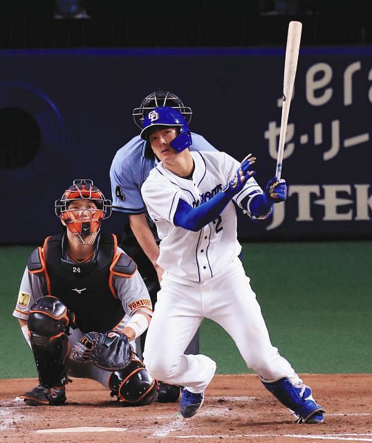 中日ドラゴンズ 石川昂弥選手 まずはモノマネから ドラゴンズ応援チャンネル