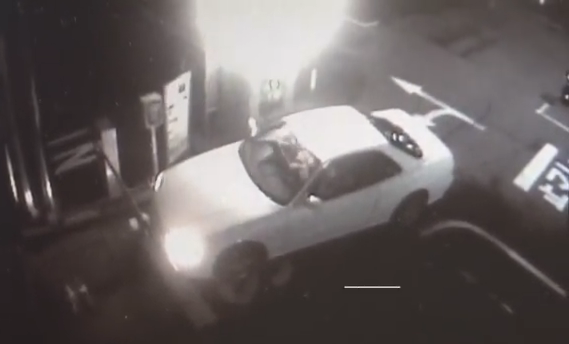 防犯カメラ 駐車場で悪質な当て逃げの一部始終 ドラレコ速報 事故ニュースまとめ 防犯カメラ 駐車場で悪質な当て逃げの一部始終 ドラレコ速報 事故ニュースまとめ