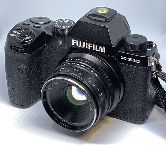 さらにもう1本、1万円未満のMFレンズ 7Artisans 25mm F1.8 購入