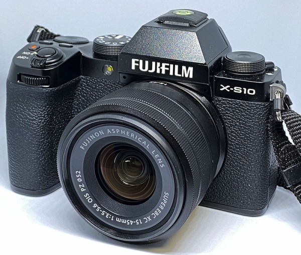 XC15-45mmF3.5-5.6OISPZレンズ Fujifilm XC 15-45mm f/3.5-5.6 OIS PZ Lens, Silver 16565818