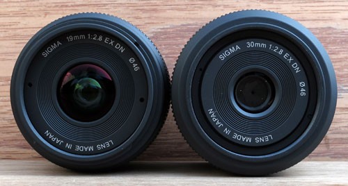 週末値下げ　シグマ　19mm F2.8 DN レンズ(単焦点) シグマ 19mm F2.8 DN ブラック [ソニー用] 価格比較 - 価格.com