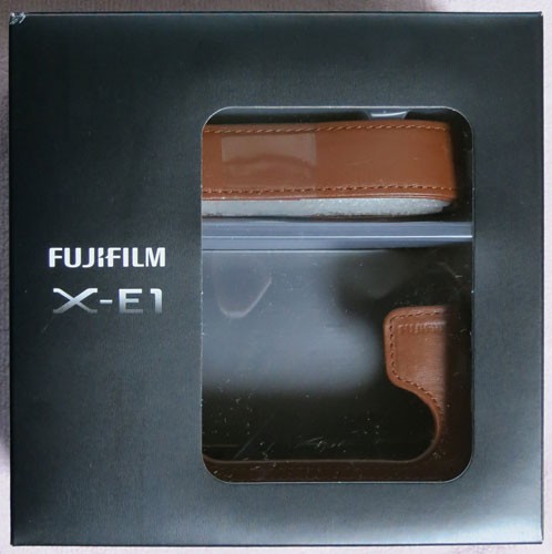 否定的だったカメラのボディケースというものを初めて買って使ってみた