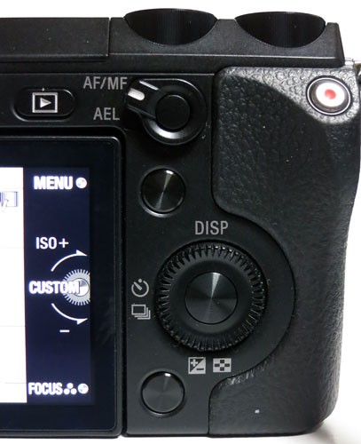 このサイズなのに操作性は抜群 ～ NEX-7 ファーストインプレッション
