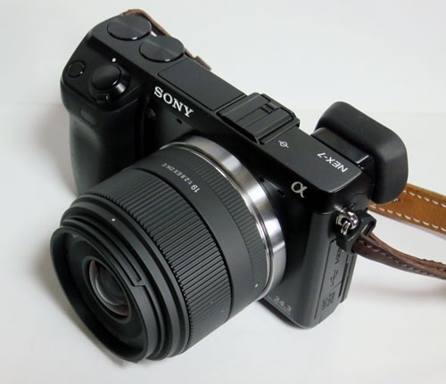 第２の NEX用広角レンズ／シグマ 19mm F2.8 EX DN (Eマウント) 購入