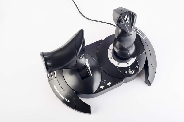 WINWING新製品関連を追記】MSFS周辺機器雑感その3：Thrustmaster