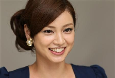 平愛梨って27歳になっても処女らしいけどマンコとか腐ってこないの アイドル芸能人水着画像ニュース