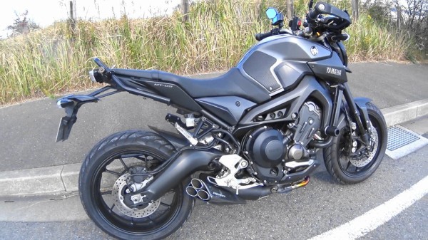 MT09 プラナスのマフラーに交換♥ : 相棒はMT-09 ブログ mt09