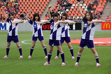 売春婦 乃木坂46にブーイング まじか W芸能人ニュース速報