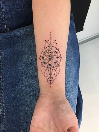 ジオメトリックタトゥーな日 栃木県鹿沼市 宇都宮市のドラゴンタトゥースタジオ Dragontattoostudio