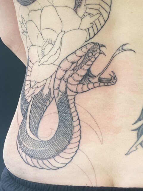 蛇とアネモネな日 : 栃木県鹿沼市・宇都宮市のドラゴンタトゥースタジオ dragontattoostudio