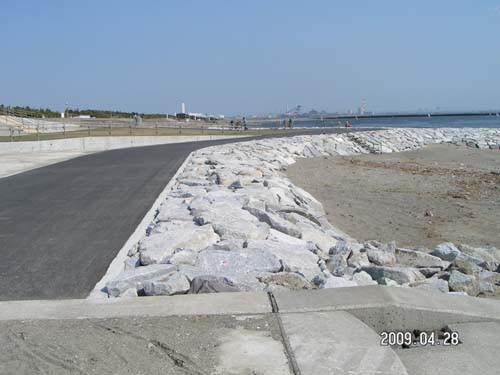 稲毛海岸検見川浜川砂浜消失危機 美浜の散歩道