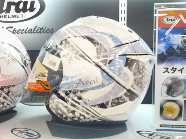 ARAIヘルメットVZ-RAMスノードーム入荷 : 2りんかんブログ