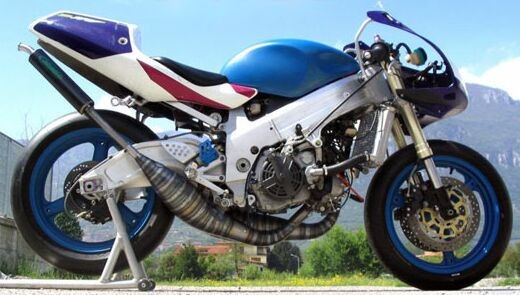 ＶＪ２３Ａ ＲＧＶ２５０Γプロジェクト その８ ワンオフチャンバー : ２りんかんブログ