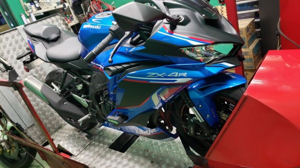 馬力測定】ZX-4R！！ ＲＶＦ ＧＳＸ-Ｒ ＺＸＲと比較してみました！！！【和光】 : ２りんかんブログ