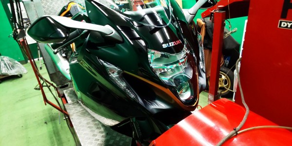 99年式隼 サブコン取り付け（スズキ GSX1300R HAYABUSA
