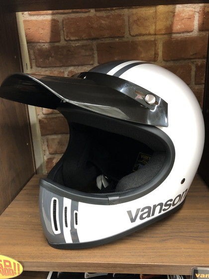 新作VANSONヘルメット入荷しました！ : ２りんかんブログ