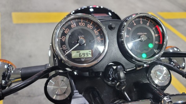 ねねページ 横浜中華街へバイクで行くには？W800で横浜探検してきました