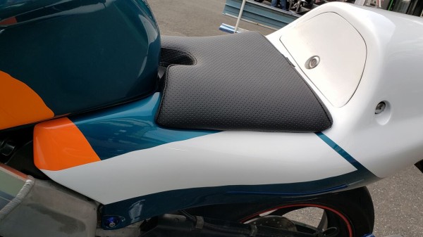 NSR250R】社外カウルでこんな特注ができるんです！！【和光】 : 2