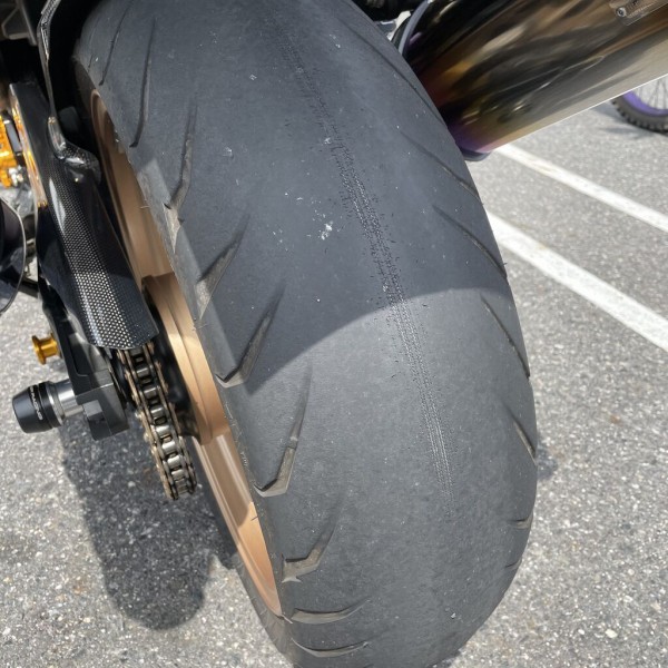 ZX-14Rと、ごっつええタイヤ『ミシュラン・Power5』 : 2