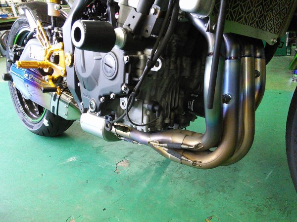 コラーリチューニングエンジン ZX-25R 吸排気＆ECUチューンで3.4馬力アップを実現
